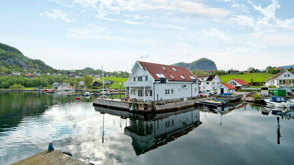 Lysefjorden marina